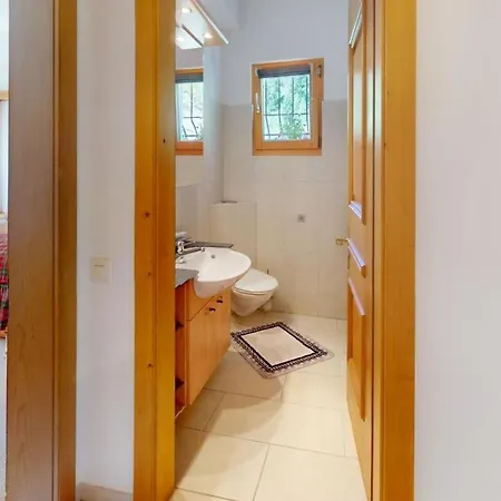 Διαμέρισμα Tinus 58